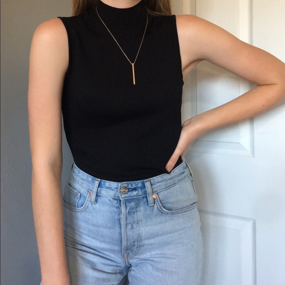 90s sleeveless mock turtleneck
